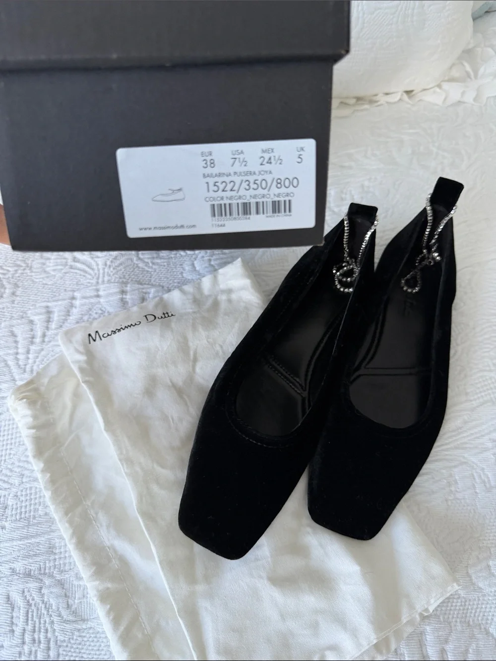 Massimo Dutti Black Velvet Ballet Flats with Rhinestone Strap, NEW, size USA 7.5